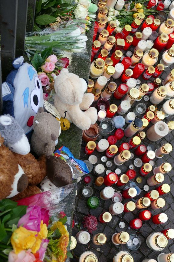 0525/0110 Gewalttat im Park Schöntal_55848