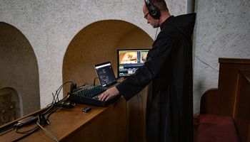 1121/0276_Gottesdienstübertragungen Münsterschwarzach_25938