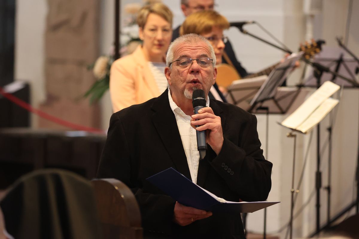 Gemeindereferentinnen und -referenten berichteten im Gottesdienst von beruflichen Erlebnissen, die sie begeistern und motivieren. Gemeindereferentinnen und -referenten berichteten im Gottesdienst von beruflichen Erlebnissen, die sie begeistern und motivieren.