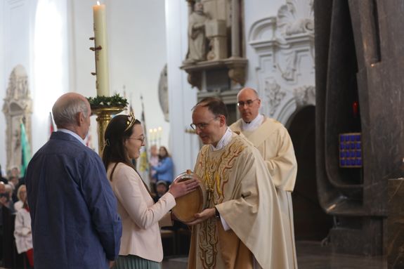 Bei einem Pontifikalgottesdienst im Würzburger Kiliansdom ist an Christi Himmelfahrt, 9. Mai 2024, Weihbischof Paul Reder zum Bischof geweiht worden. 