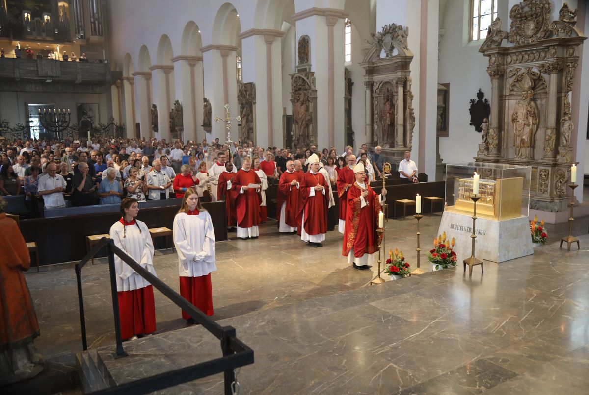 2824/0739 Kiliani Priester, Diakone, Mitarbeiter_50098