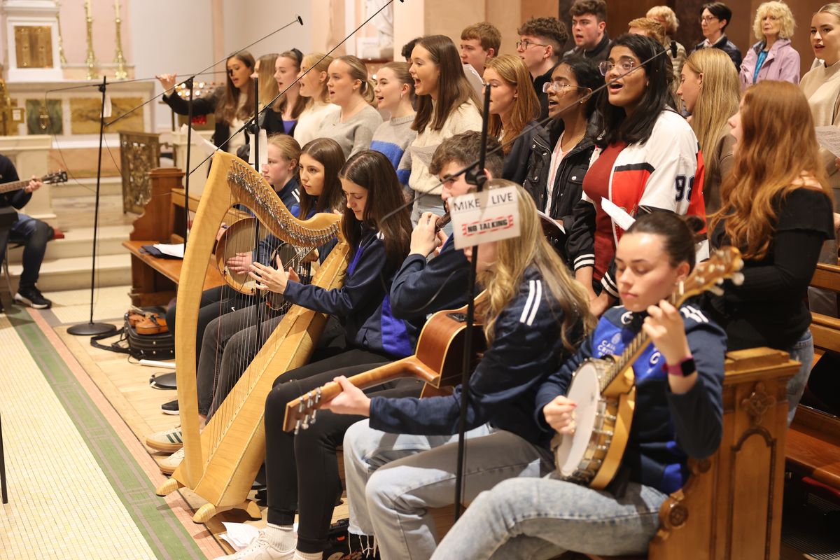 Bischof Martin Hayes, Bischof von Kilmore, feierte am Samstagabend, 5. Oktober, einen Jugendgottesdienst in der Kathedrale von Cavan. 