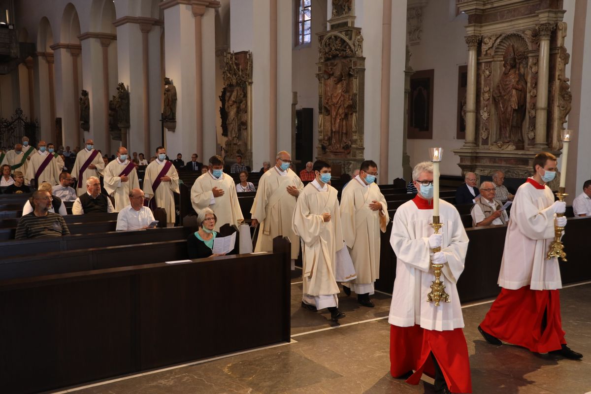 3720/0925 Missa Chrismatis_22990