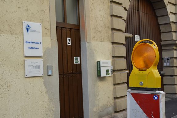 3919/1014 Erlöserschwestern_17547