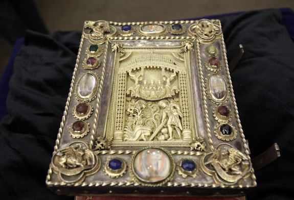 2724/0690 Kiliansevangeliar_48610