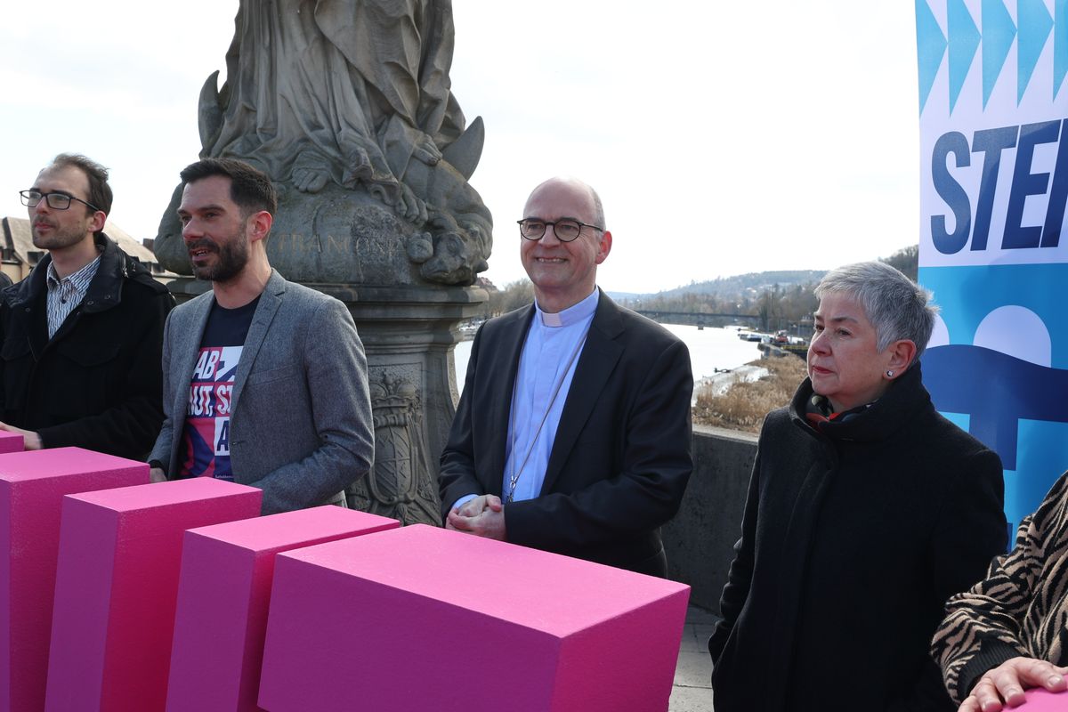 1225/0295 Katholikentag Werbelinie_56775