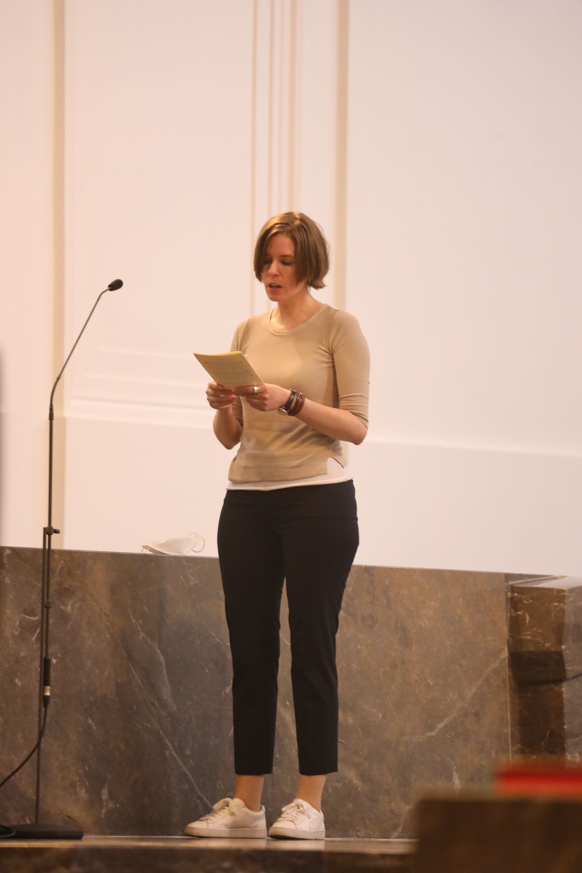 Generalvikar Dr. Jürgen Vorndran feierte am Dienstagabend, 29. Juni, einen Dankgottesdienst mit Ehejubilaren, die 2020 oder 2021 silberne Hochzeit feiern. Im Anschluss hatten die Ehepaare Gelegenheit, sich segnen zu lassen.