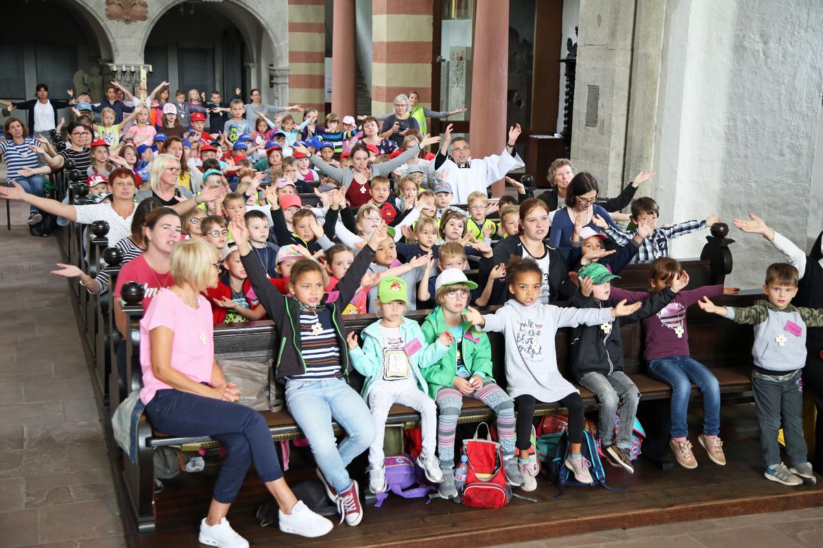 2919/0778 Kiliani-Tag der Kindergärten_16339