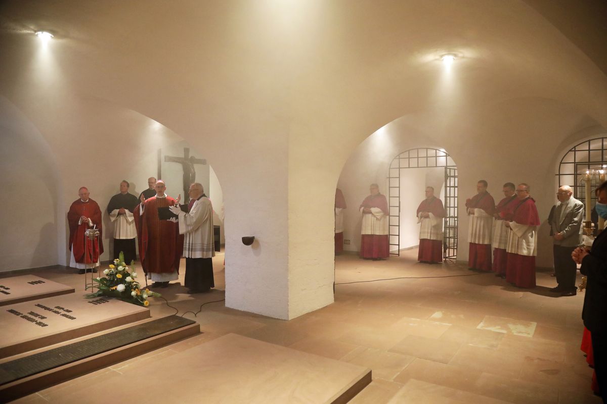 2720/0671 Gedenkgottesdienst Bischof em. Scheele_21937