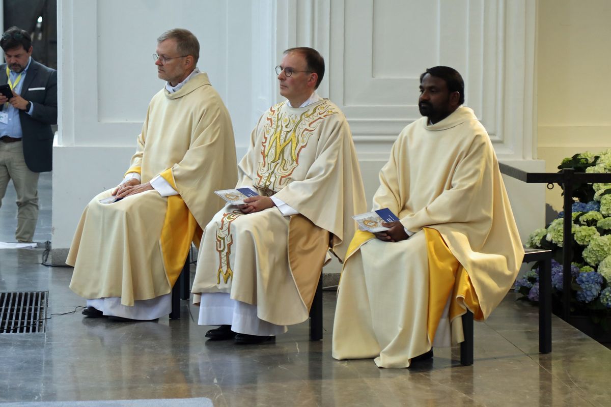 Bei einem Pontifkalgottesdienst im Würzburger Kiliansdom ist an Christi Himmelfahrt, 9. Mai 2024, Weihbischof Paul Reder zum Bischof geweiht worden.