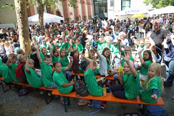2819/0752 Kiliani Walfahrt der Kommunionkinder 2019_16029