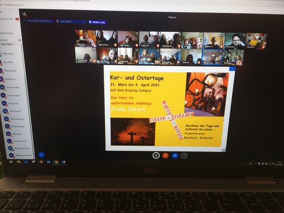 Unter der Überschrift „Ostern – trotzdem“ haben rund 45 Kinder, Jugendliche und Erwachsene digital gemeinsam die Kar- und Ostertage gefeiert. Unter der Überschrift „Ostern – trotzdem“ haben rund 45 Kinder, Jugendliche und Erwachsene digital gemeinsam die Kar- und Ostertage gefeiert.