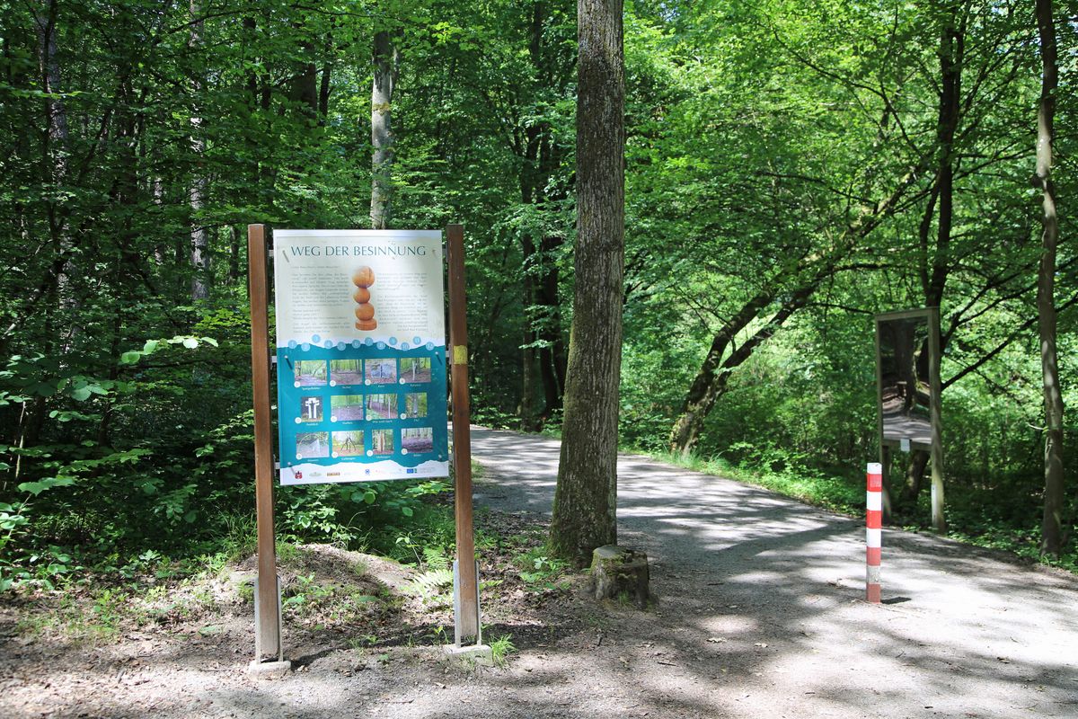 Start ist am Heiligenhof am Ende der Alten Euerdorfer Straße.