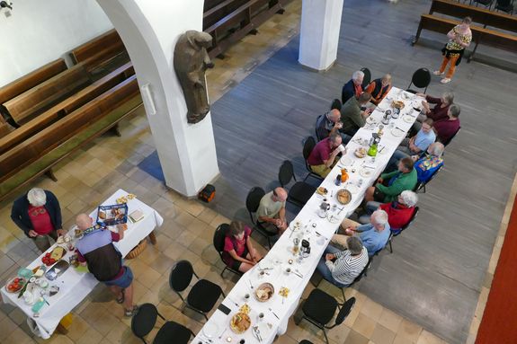 Der gemeinnützige Verein "WissenLeben" machte auf seiner fünften öko-fairen Kaffee-Radeltour auch Station in Aschaffenburg.  Der gemeinnützige Verein "WissenLeben" machte auf seiner fünften öko-fairen Kaffee-Radeltour auch Station in Aschaffenburg.