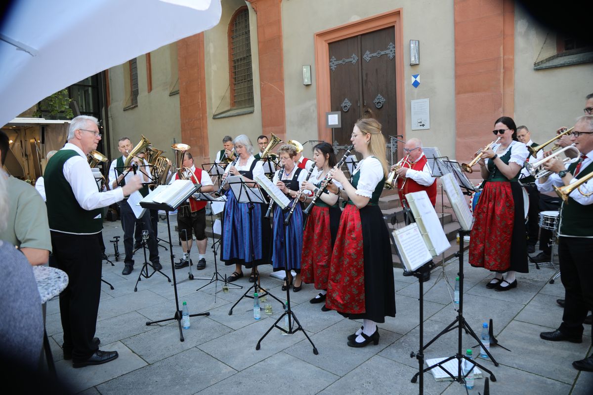 Bei einem Pontifkalgottesdienst im Würzburger Kiliansdom ist an Christi Himmelfahrt, 9. Mai 2024, Weihbischof Paul Reder zum Bischof geweiht worden.
