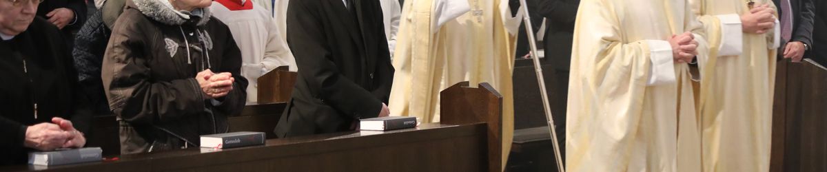 1825/0422 Pontifikalrequiem für Papst Franziskus_57475
