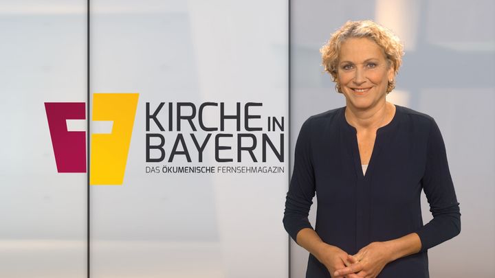 Bernadette Schrama  führt am Sonntag, 31. August, durch das ökumenische Fernsehmagazin "Kirche in Bayern".