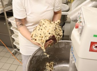 5121/1236 Christstollen_31247