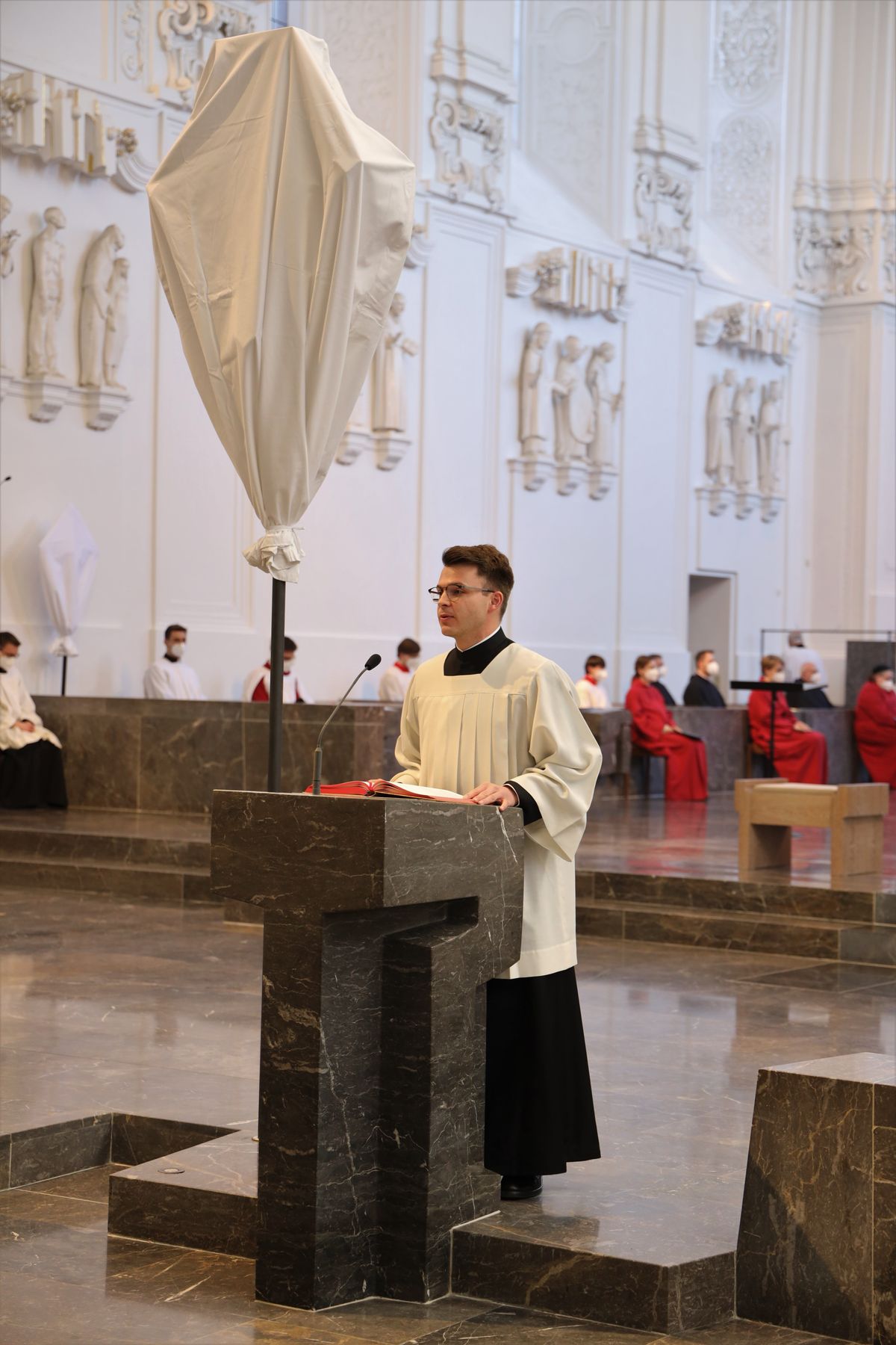 1321/0323 Missa chrismatis_26149