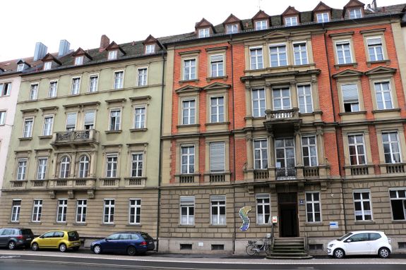 Im Sankt Raphaelsheim am Haugerring 9 in Würzburg finden wohnungslose Frauen seit Anfang 2022 nicht nur ein Dach über dem Kopf, sondern auch intensive Unterstützung.