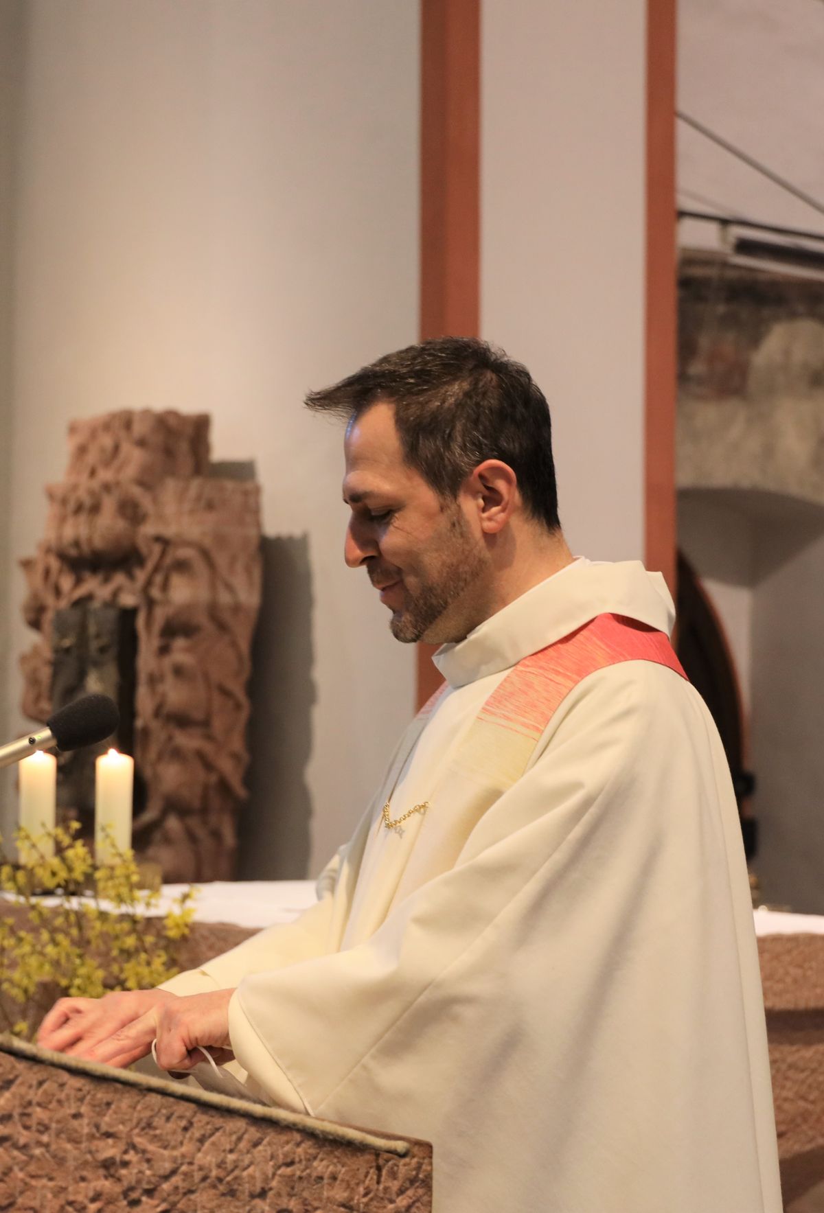 1421/0350 Diakone_26342