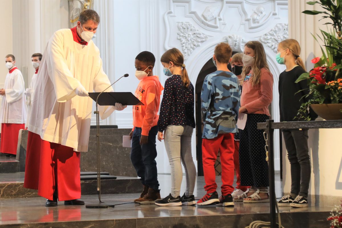 Mit einem feierlichen Pontifikalgottesdienst mit Bischof Dr. Franz Jung im Würzburger Kiliansdom ist am Sonntag, 11. Juli, die Kiliani-Wallfahrtswoche zu Ende gegangen.