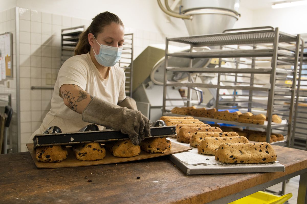 5121/1236 Christstollen_31259