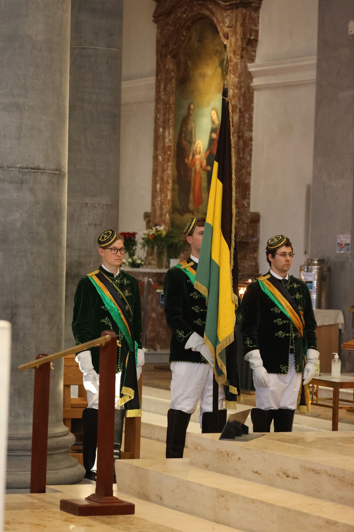 Bischof Dr. Franz Jung feierte am Festtag des heiligen Franziskus in der Kathedrale des heiligen Mél in Longford einen Gottesdienst. Im Anschluss lud die Pfarrei zum Kaffee in das Untergeschoss ein.