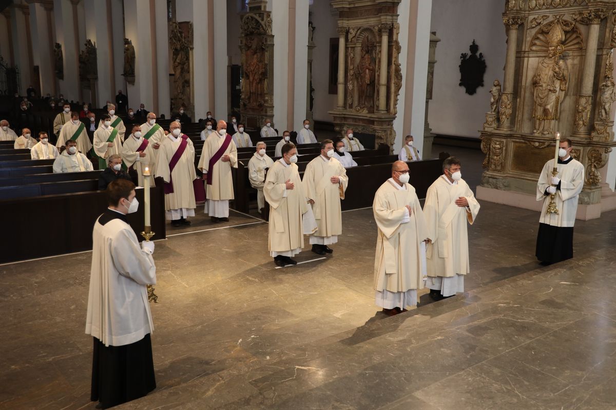 1321/0323 Missa chrismatis_26160