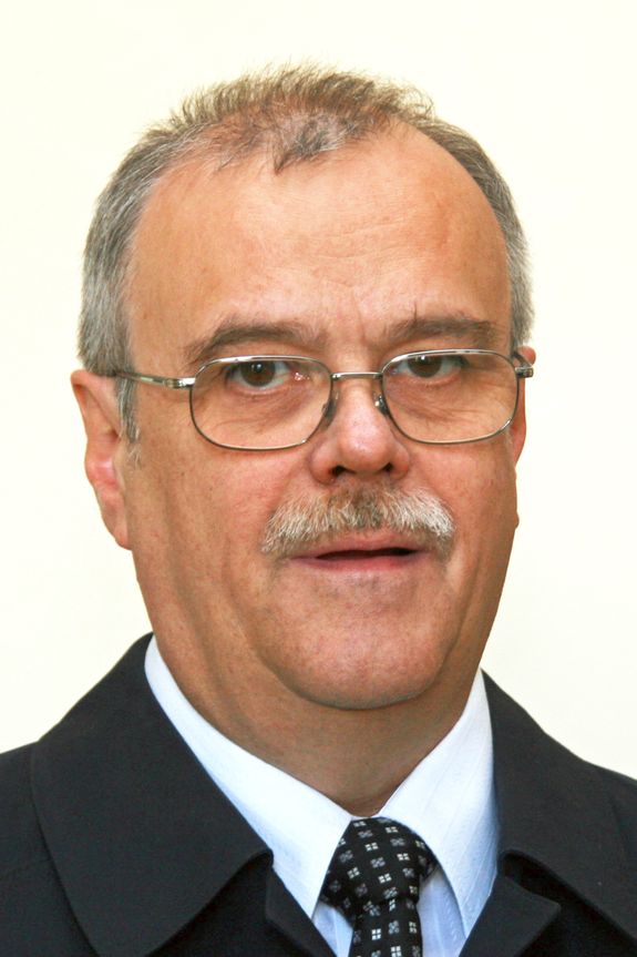 Pfarrer i. R. Reiner Fries.