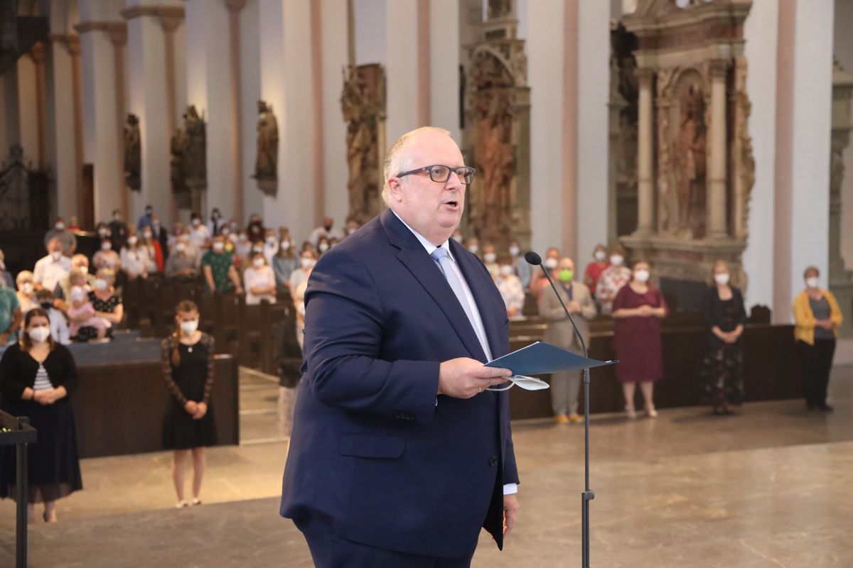 2921/0709 Beauftragung Pastis Gemeindis_29148