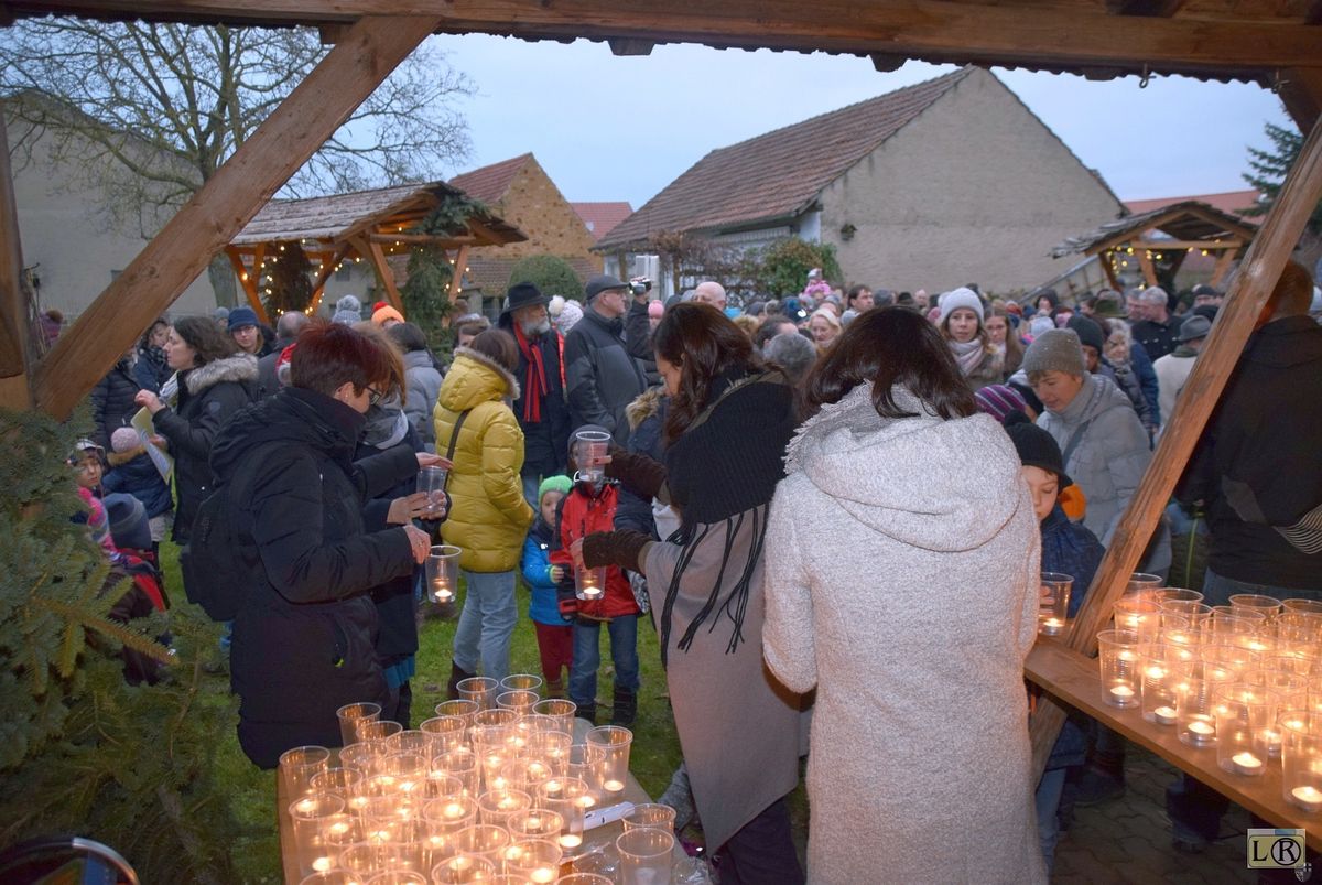Mit Veranstaltungen wie der "Herbergssuche" will das Kinderkirchenteams frühzeitig das Interesse der Kinder für die Kirche zu wecken. 