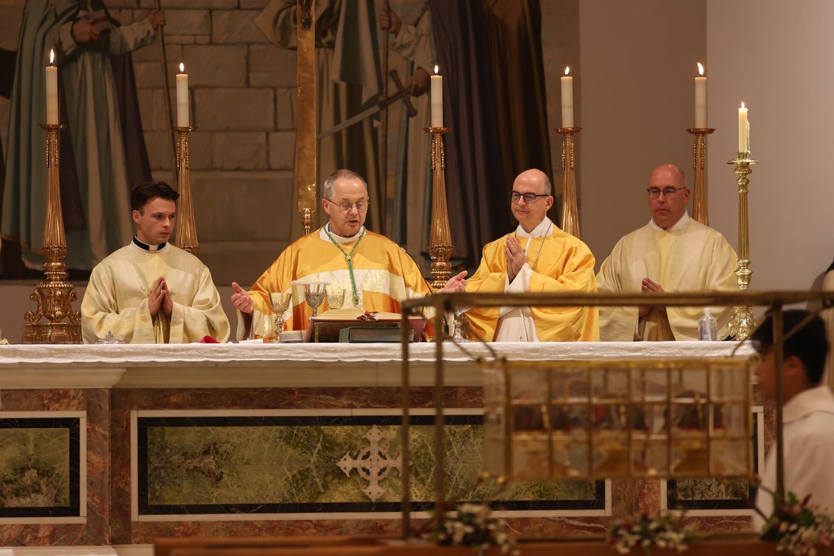Bischof Martin Hayes, Bischof von Kilmore, feierte am Samstagabend, 5. Oktober, einen Jugendgottesdienst in der Kathedrale von Cavan. 