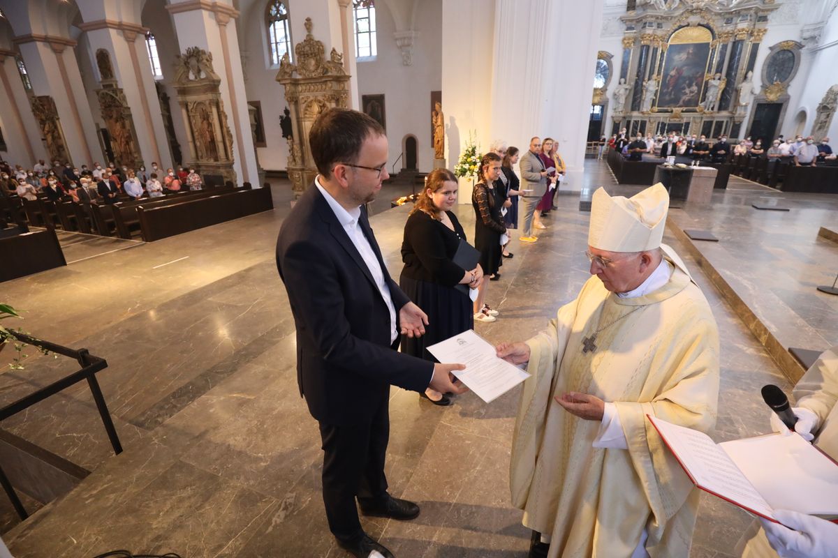 2921/0709 Beauftragung Pastis Gemeindis_29160