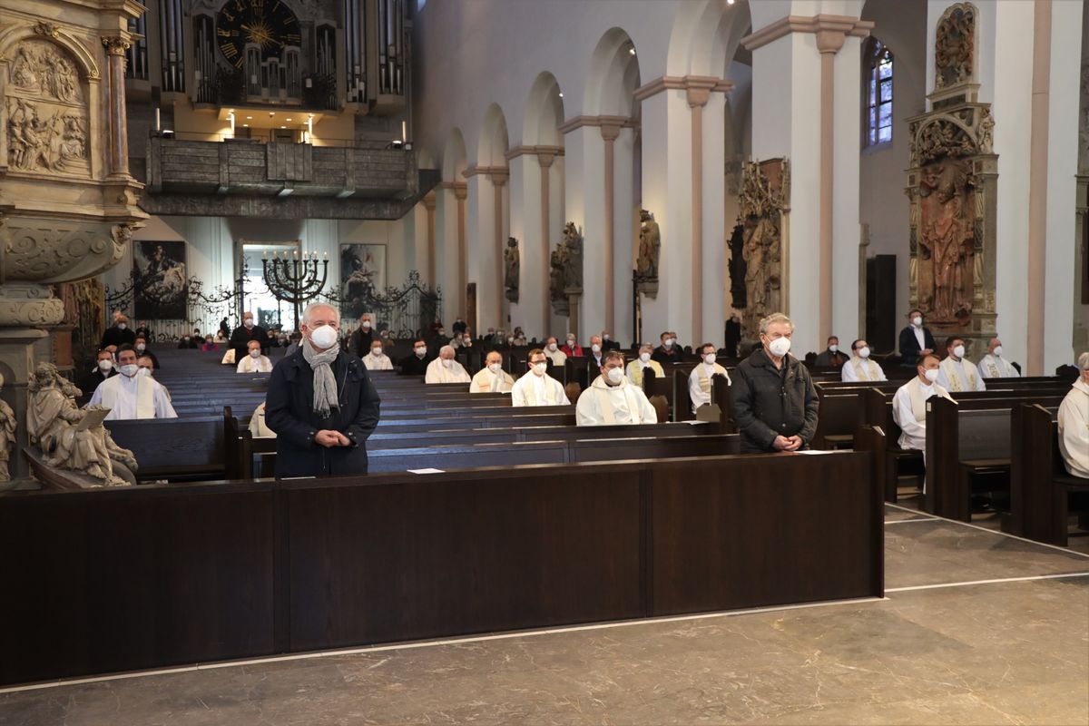 1321/0323 Missa chrismatis_26157