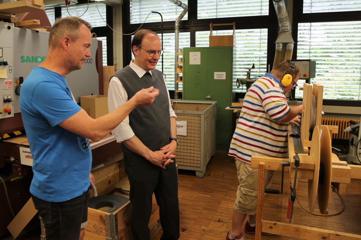 2924/0758_Kiliani_Eisingen Sankt-Josefs-Stift_Weihbischof Reder_50358