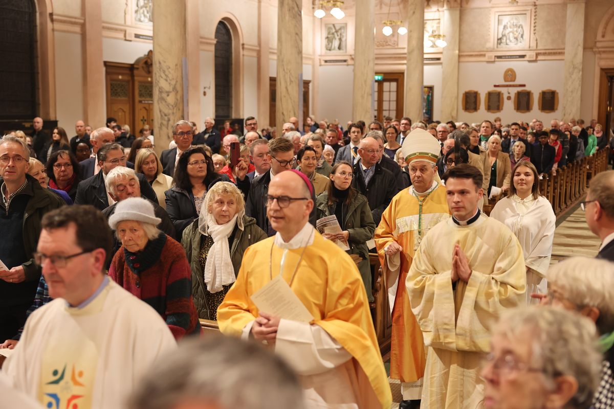 Bischof Martin Hayes, Bischof von Kilmore, feierte am Samstagabend, 5. Oktober, einen Jugendgottesdienst in der Kathedrale von Cavan. 