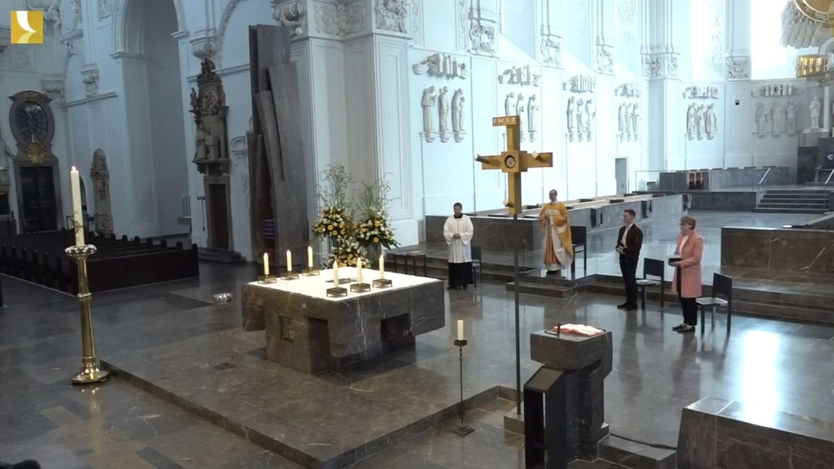 1620/0446 Ostersonntag_20835