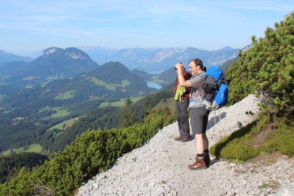 Paul Reder beim Bergwandern.