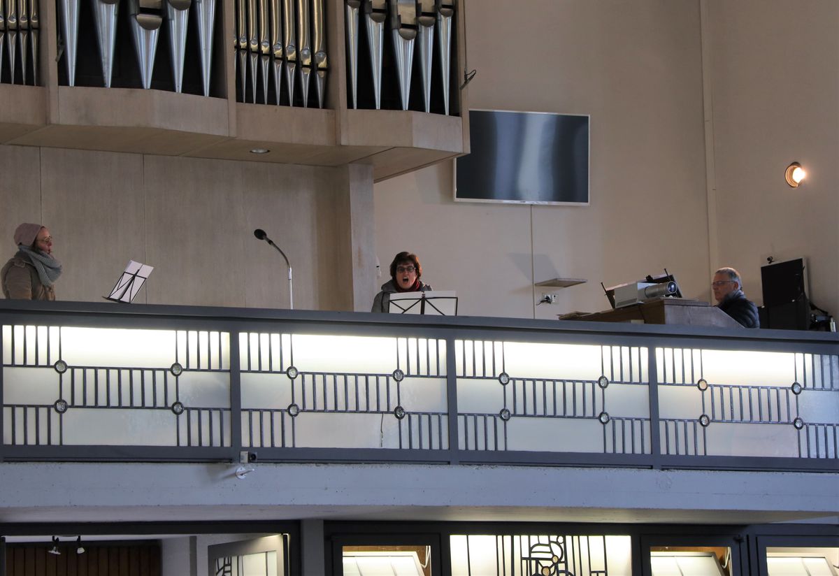 1421/0350 Diakone_26337