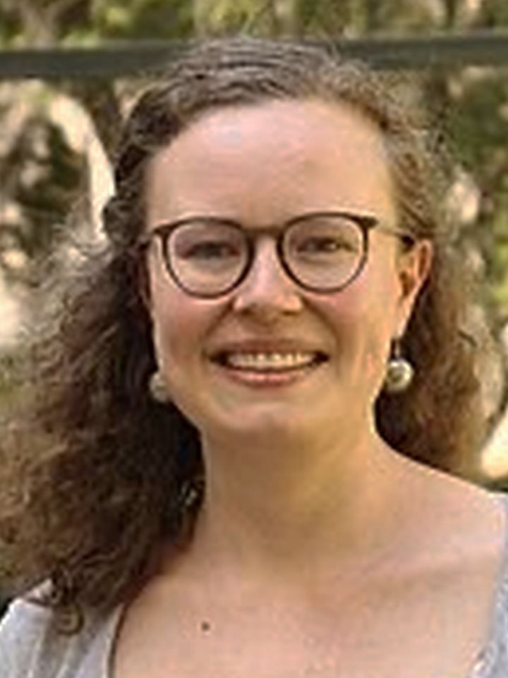 Yangi mashhur porno soxta Talabalar kuni porno bilan qoramagiz