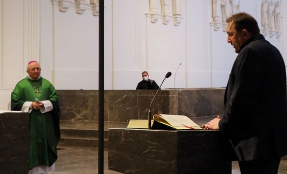 0321/0070 WB Boom _25087