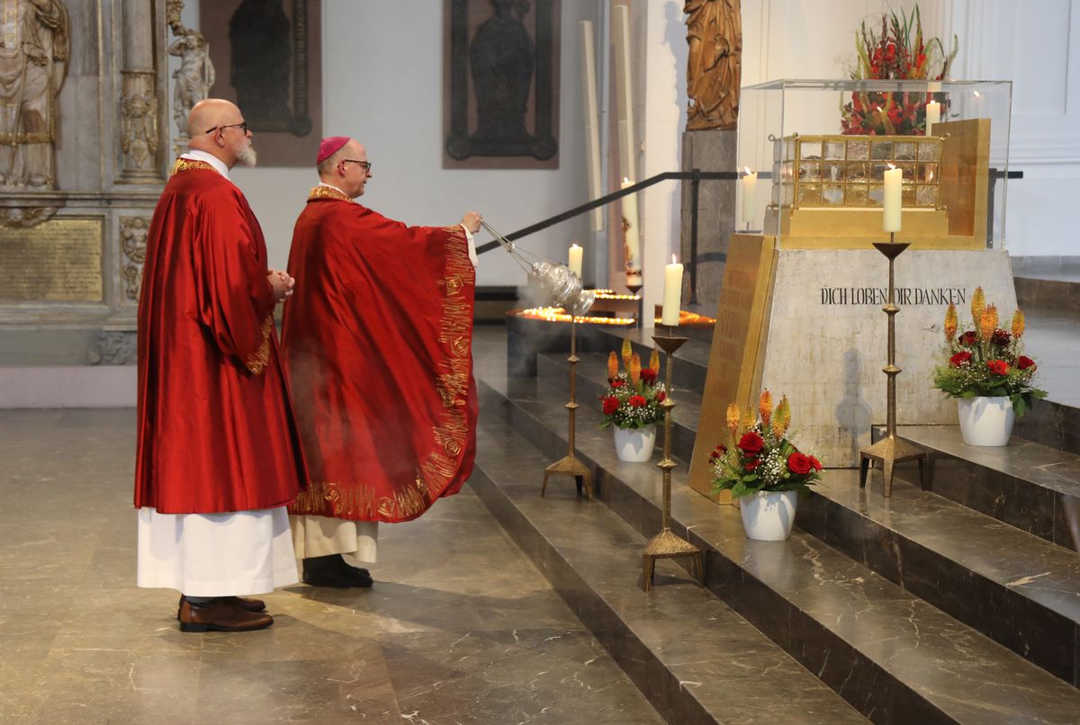 2824/0739 Kiliani Priester, Diakone, Mitarbeiter_50096