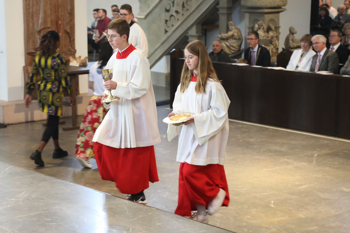 Bei einem Pontifkalgottesdienst im Würzburger Kiliansdom ist an Christi Himmelfahrt, 9. Mai 2024, Weihbischof Paul Reder zum Bischof geweiht worden.