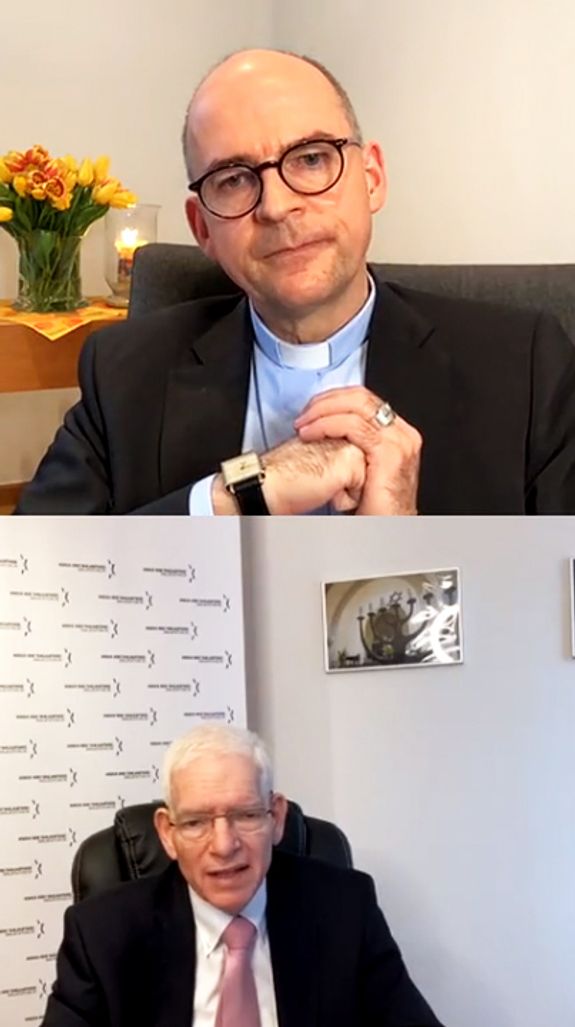 1021/0245 Insta-Talk mit Bischof Jung_25817