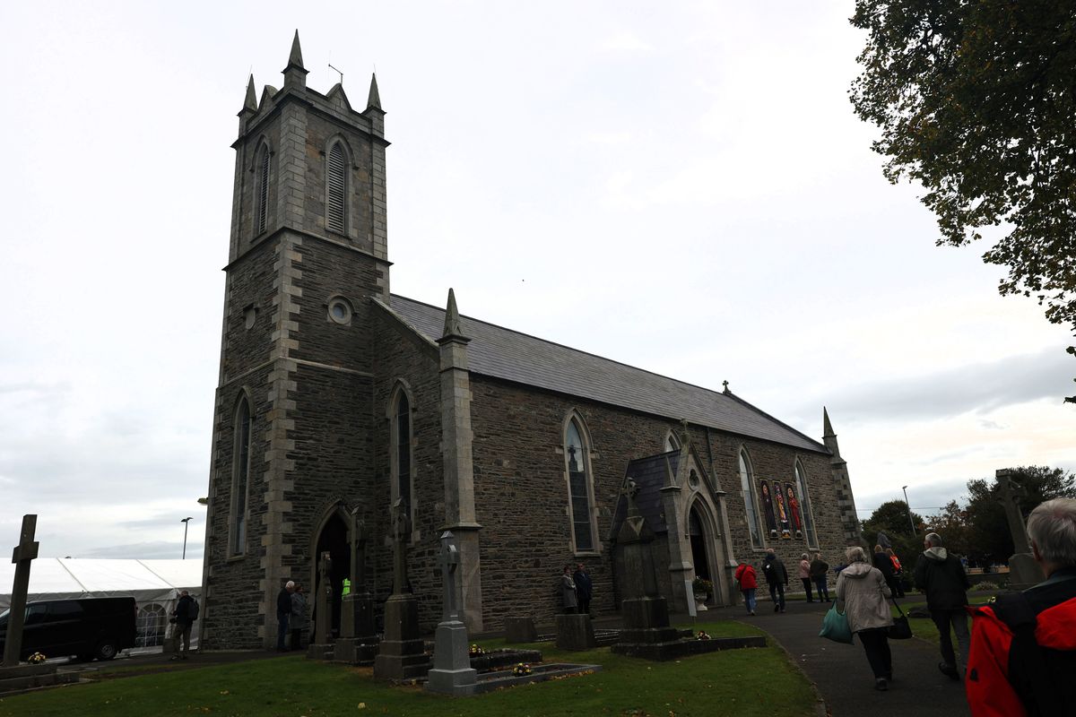Mit einer Prozession durch den Ort, einem Gottesdienst in der Kilianskirche und einem gemeinsamen Mittagessen von Deutschen und Iren in der Saint Kilian