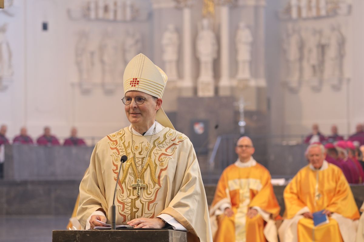 Bei einem Pontifikalgottesdienst im Würzburger Kiliansdom ist an Christi Himmelfahrt, 9. Mai 2024, Weihbischof Paul Reder zum Bischof geweiht worden. 