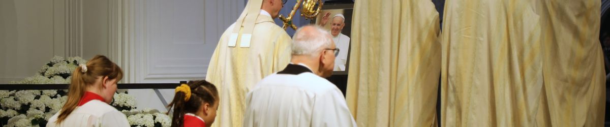 1825/0422 Pontifikalrequiem für Papst Franziskus_57477