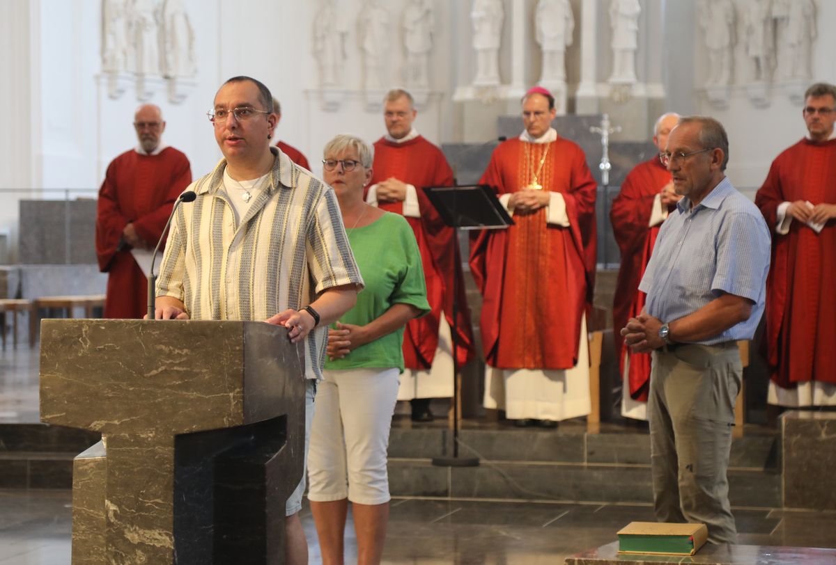 Weihbischof Paul Reder feierte am Samstag, 12. Juli 2025, einen Kiliani-Gottesdienst mit Kirchenchören sowie Kirchenmusikern und -musikerinnen aus dem ganzen Bistum.