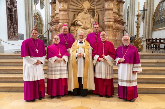 2825/0720 Jung Hanke_59789